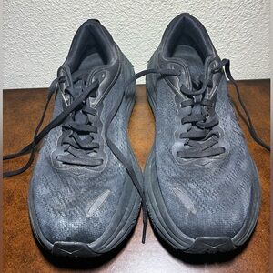 Hoka Bondi 8 running shoes